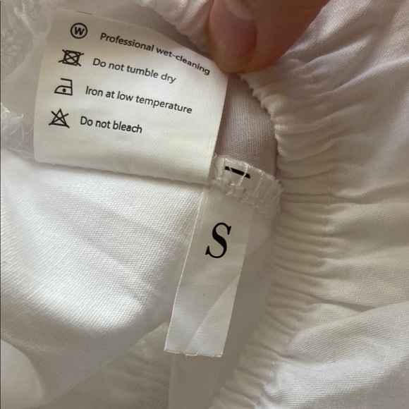 Oktoberfest Dirndl Blouse - Picture 2 of 6